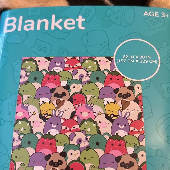 Squishmallows Throw Blanket - Picture 3 of 6